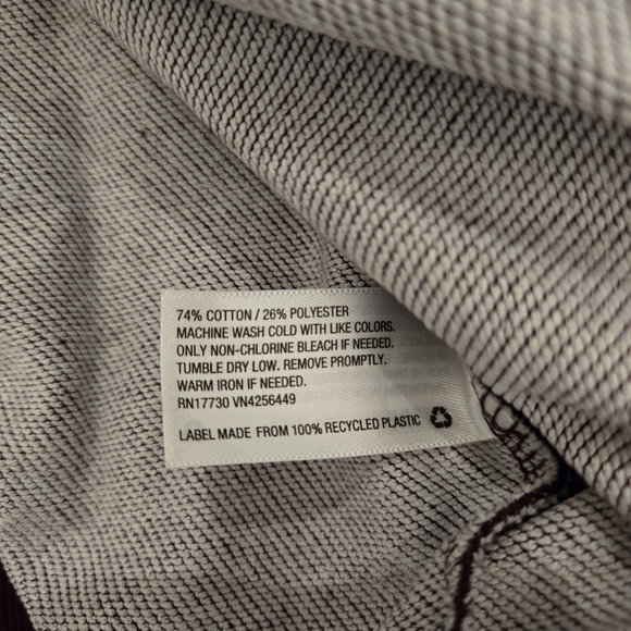 NWT Original Use color block crewneck sweatshirt Size Small - Picture 8 of 14